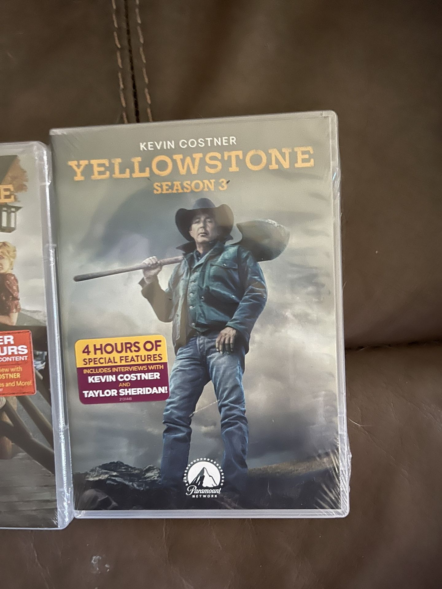 Yellow  Stone DVD Set 