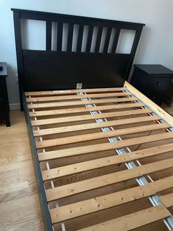 IKEA HEMNES Queen Bed Frame (Black-Brown)