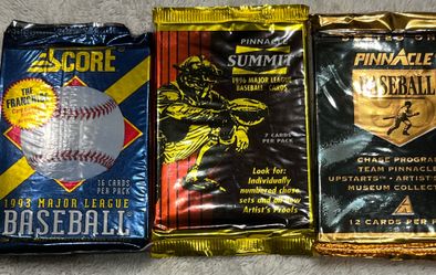 3 VINTAGE BASEBALL SEALED PACKS JETER ROOKIE