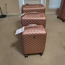 Lugggag Set 3 Pxs For 110$