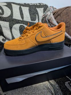 Nike Air Force 1 '07 LV8