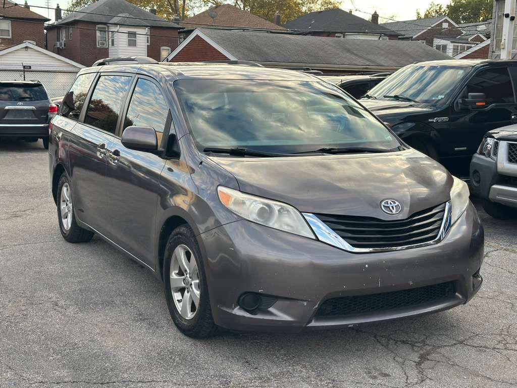 2013 Toyota Sienna