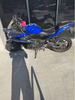 2020 Suzuki gsx250r