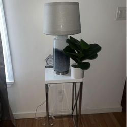 2 End table 