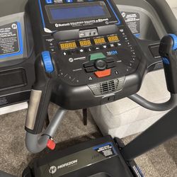 Horizon Fitness 7.0 Treadmill