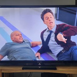 Sharp Aquos Quattron 52" 1080p HDTV