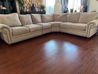 Sectional couch