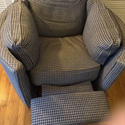 Chair - “hug” barrel chair reclines and swivels