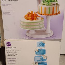 Cake Stand - Wilton