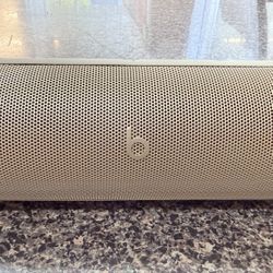 Beats Pill Bluetooth Speaker A3211