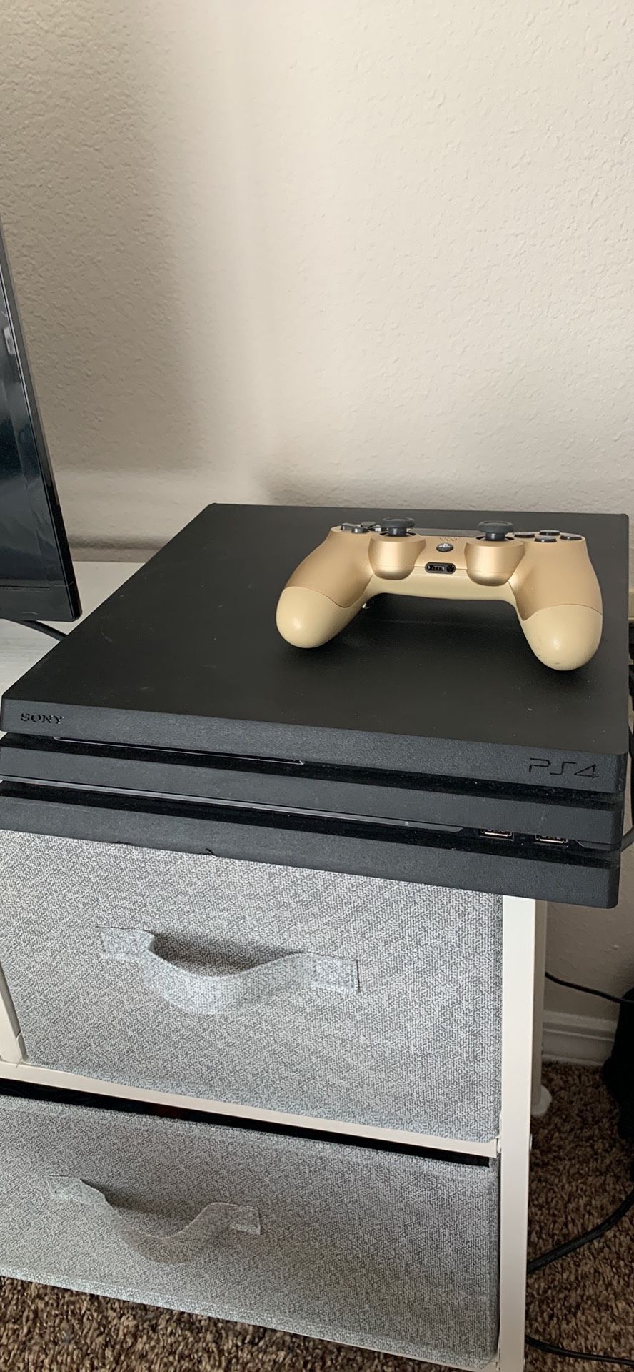 PS4 Pro 1TB 