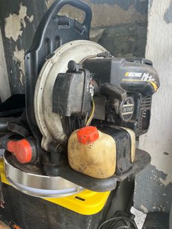 Backpack blower