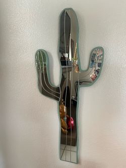 Cactus Shaped Decorative Wall Mirror