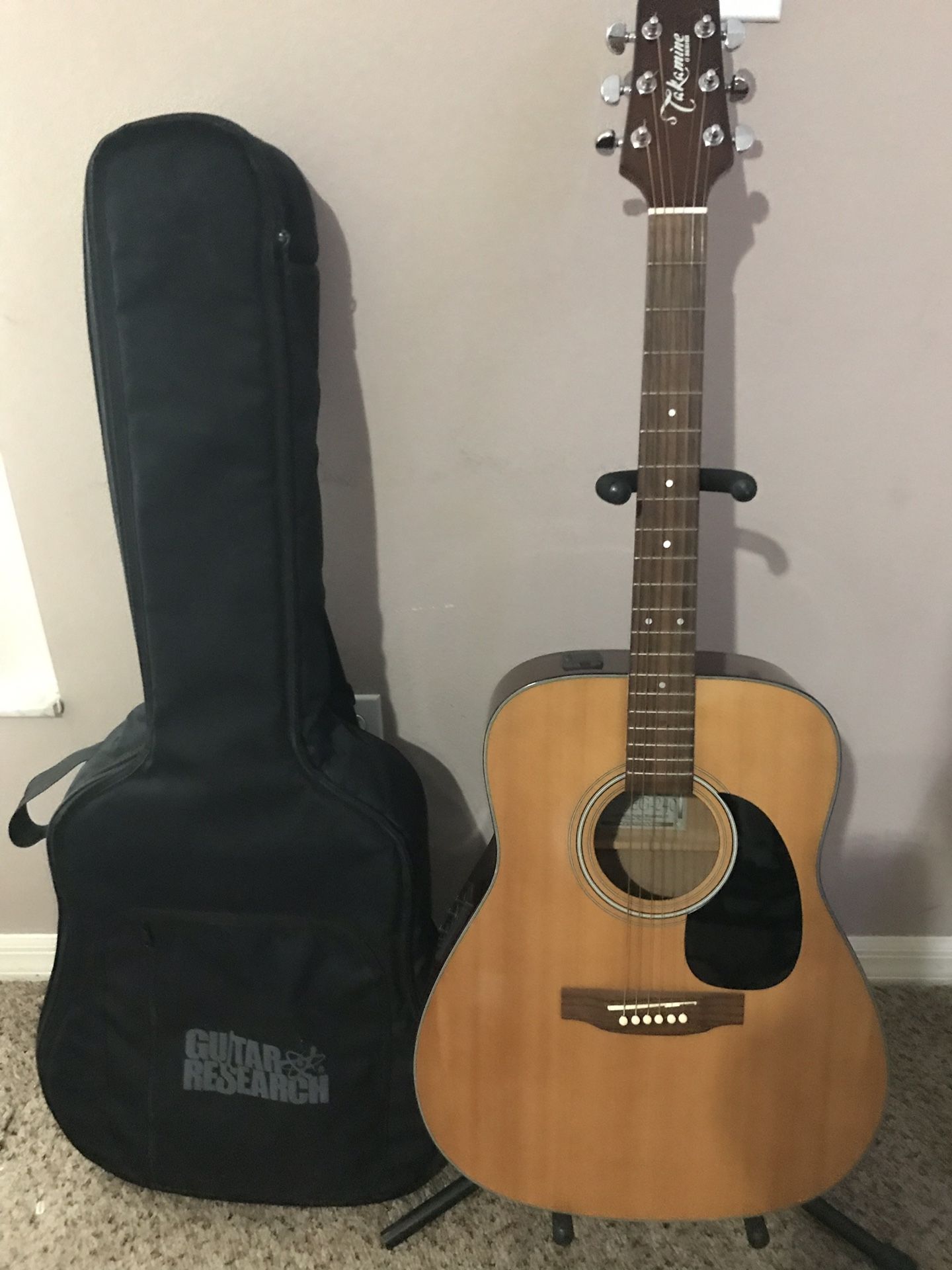 Takemine acoustic electric guitar