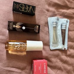High End Make Up And Lip Mask 