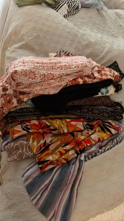 Women’s clothes Medium