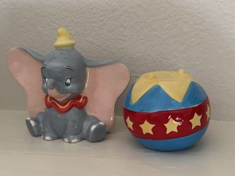 Cute Vintage Modern; Disney Dumbo; Salt & pepper Set