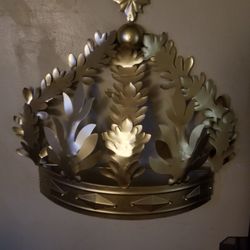 Wall Crown Gold 