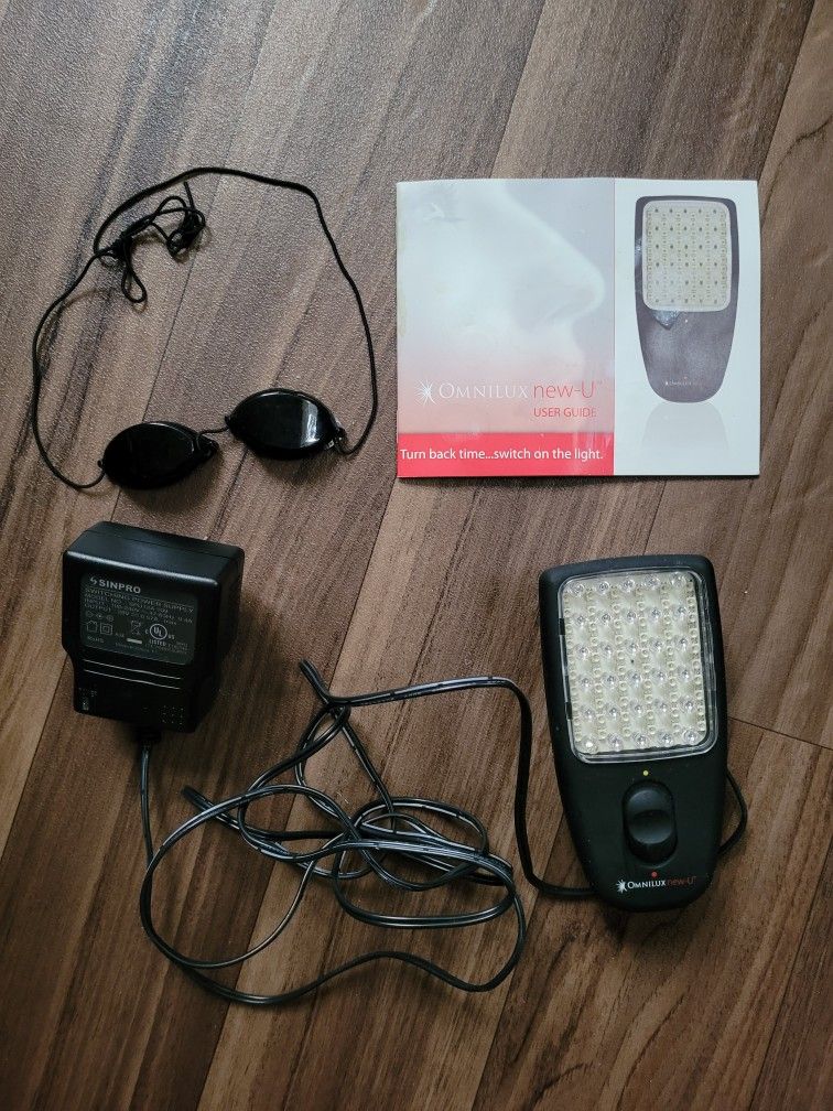 Omnilux New-U Handheld Red Light Therapy