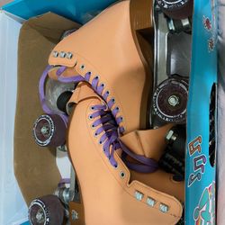 Beach Bunny Moxie Roller Skates