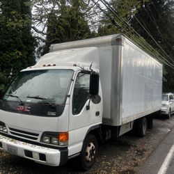 2003 Isuzu NPR