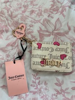 Juicy Couture heart wallet