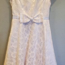 Gorgeous Girls Dress!!