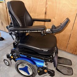 Electric Powered Chair/Scooter