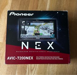 Pioneer Multimedia Car Navigation Receiver