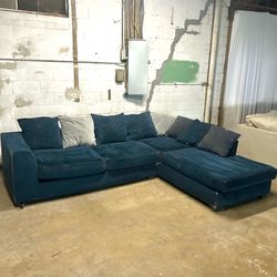 Sectional couch
