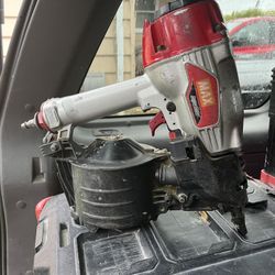 Max Supersider Coil Nail Gun Modelcn565s3