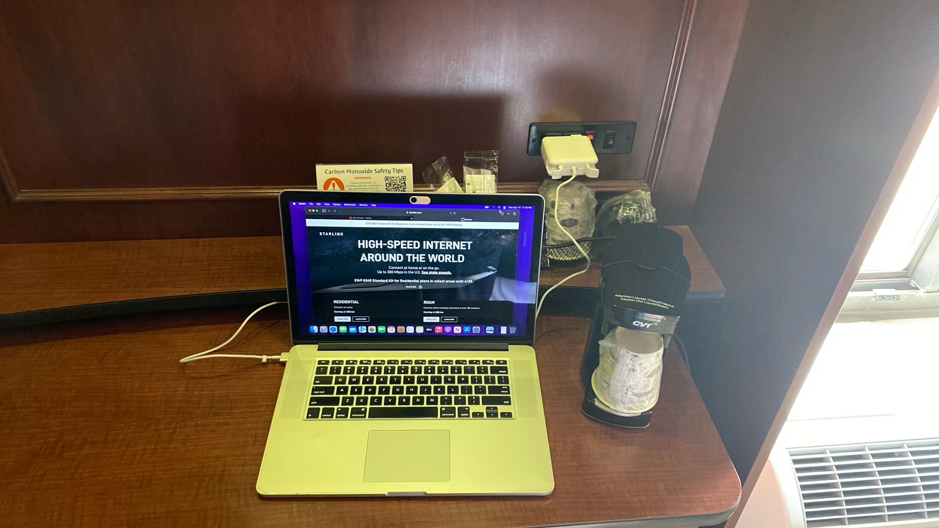 MacBook Pro 18 