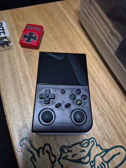 Portable handheld game 20,000 games