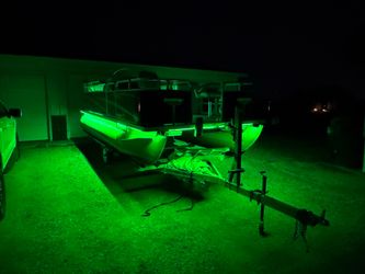 Pontoon Boat