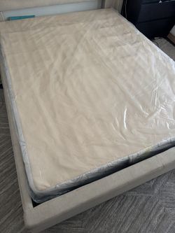 8” Queen Mattress Box Spring with Plastic Cover