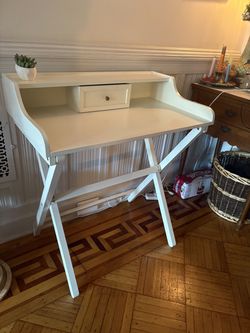 Small folding writing desk (white)