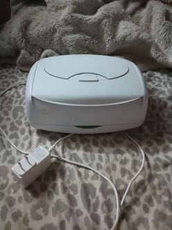 Prince Lionheart  baby wipe warmer