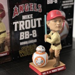 MIKE TROUT BB-8 BOBBLEHEAD