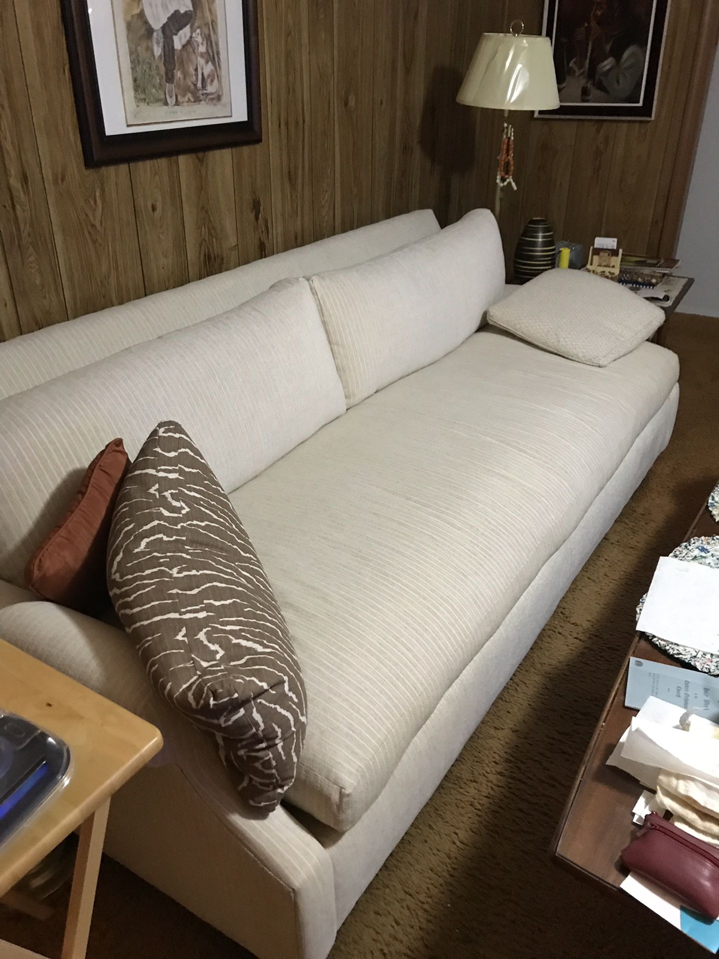 Willis Wayside White Bench Sofa for Sale in Virginia Beach, VA OfferUp