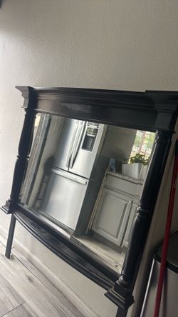 Free mirror