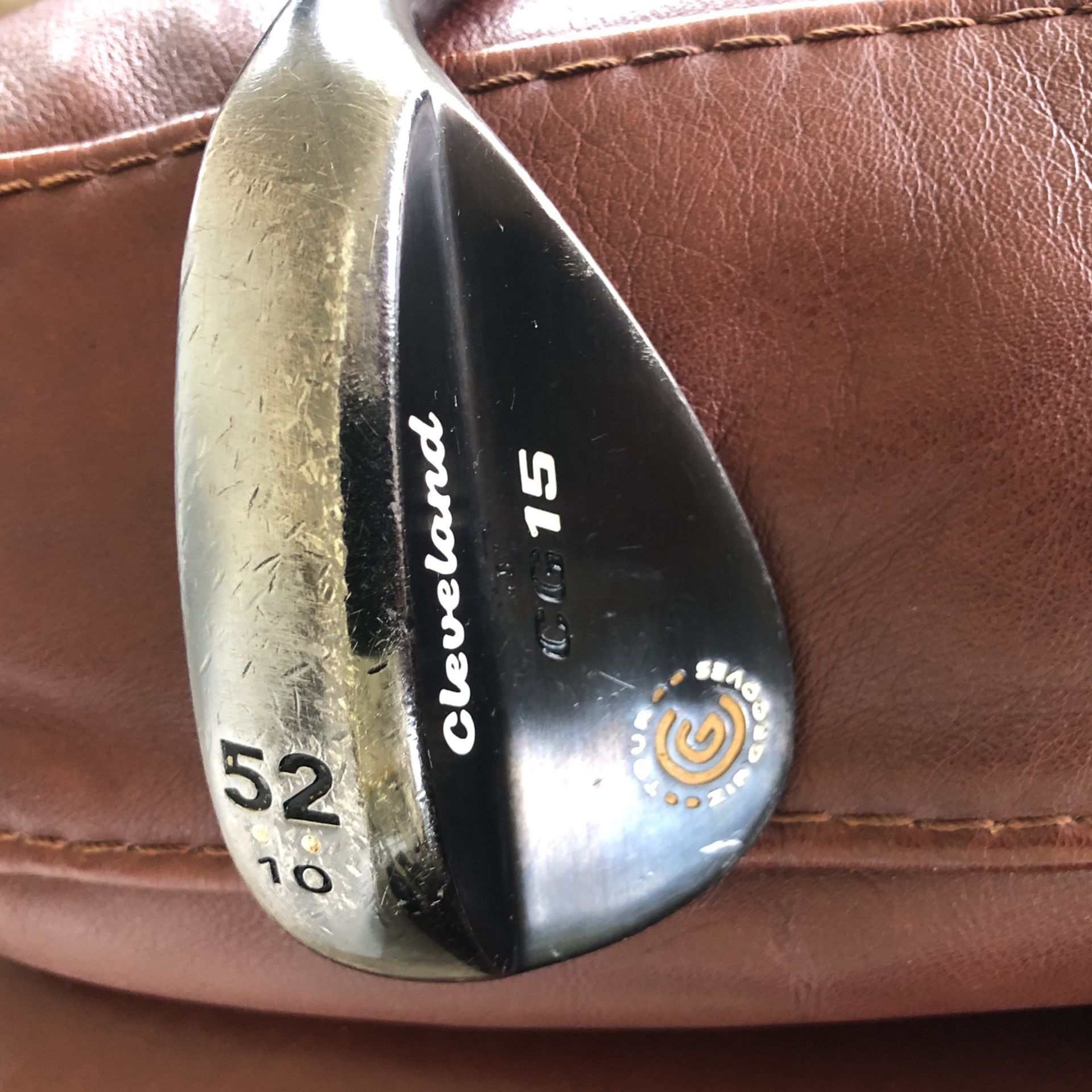 Cleveland CG15 Black Pearl Wedge 52 Degrees 10 Degrees Bounce