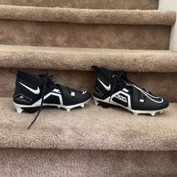Size 7 Nike Cleats