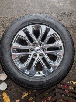 275/60 R20 F150  2024 OEM wheels with TPMS