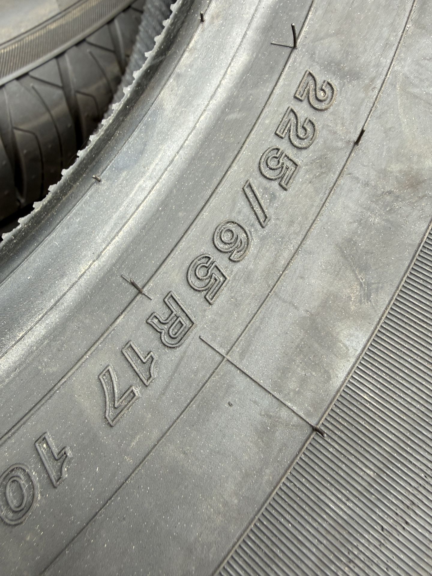 225/65/17 Yokohama Blue Earth (1 Only) BRAND NEW $80.00