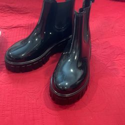 New Women’s Boots