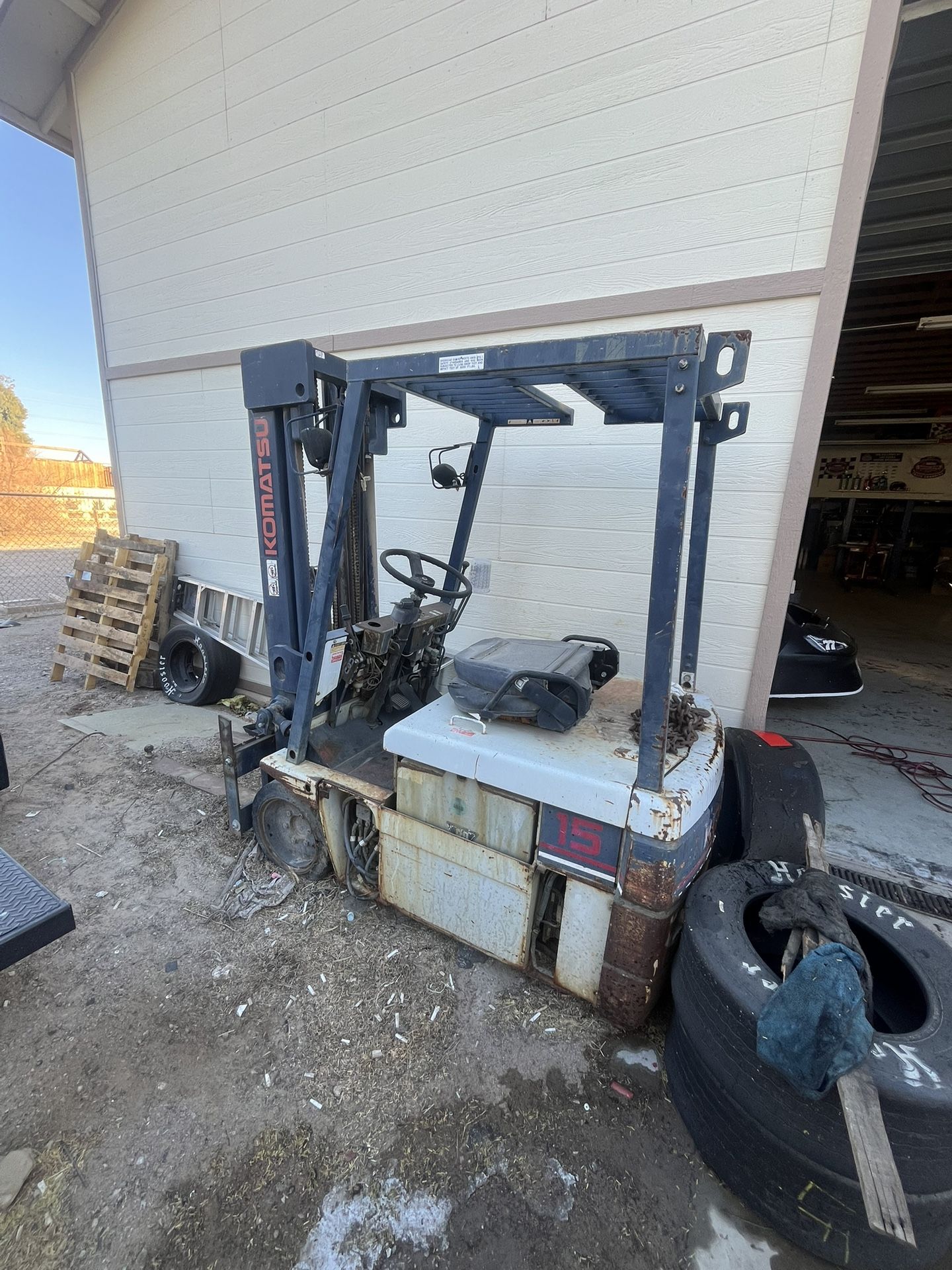 Forklift