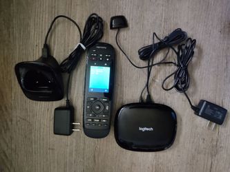 Logitech Harmony Ultimate One Remote System (Model: R0007) For Sale (Remote, Charger, Hub)