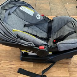 CAR SEAT AND BASE WITH MATCHING STROLLER