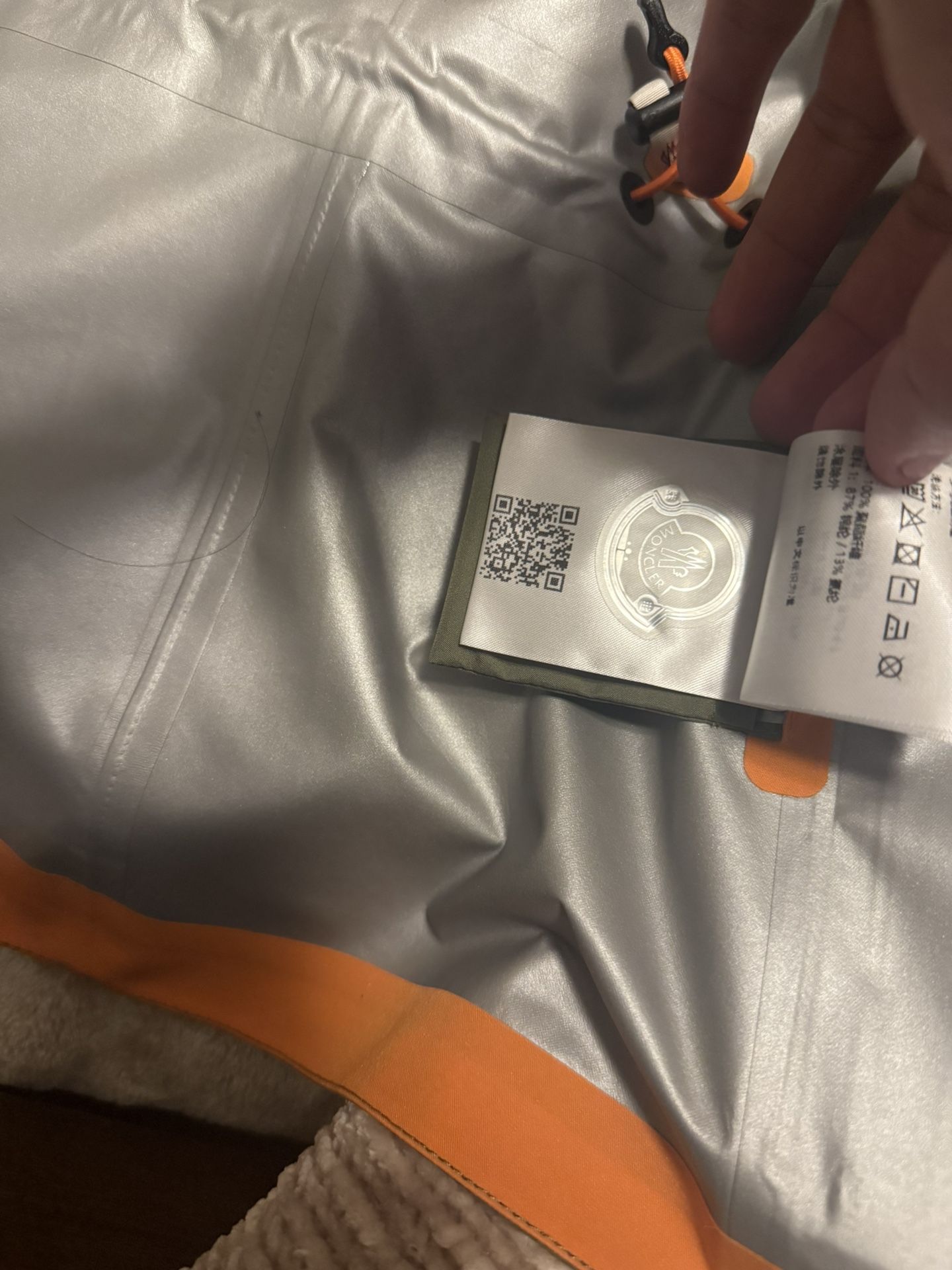 Women’s Moncler Rain Jacket Size Xsmall