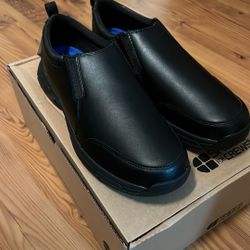 Men’s Slip Resistant Shoes, Size 12 Restaurant Shoes Brand New
